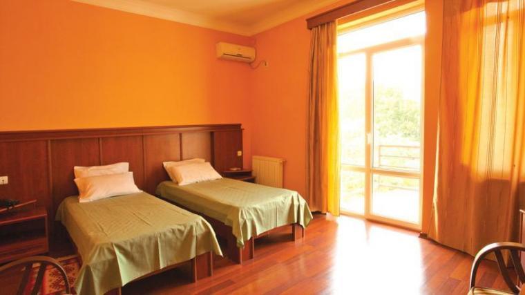 Astoria Hotel Tbilisi Bagian luar foto